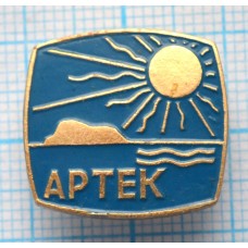 Значок Пионерский лагерь Артек