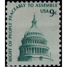 1975, ноябрь. Почтовая марка США. Купол Капитолия, 9 центов